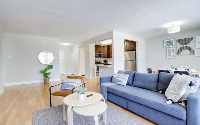 Amazing Br2 Bedroom Condo at Arlington