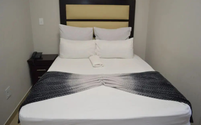 Emirates Garden Lodge