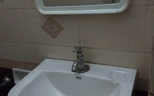 Shri Kamal Hotel