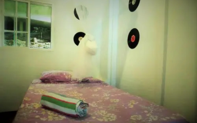 La Familia Guest House and Natural Farm