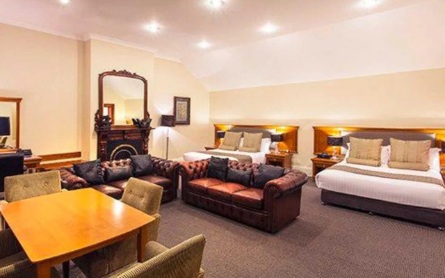 Clarion Hotel City Park Grand