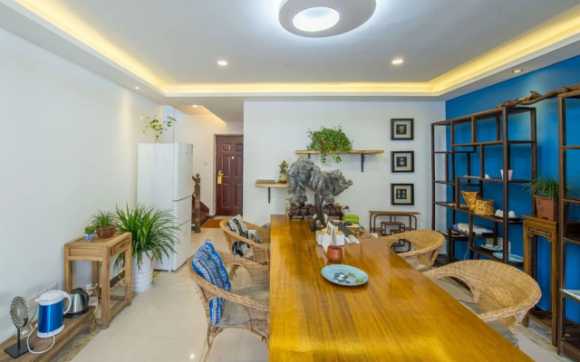 YunJuBieYuan Hostel