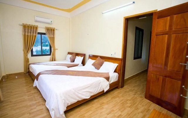 Co Cuc Hotel - Hostel