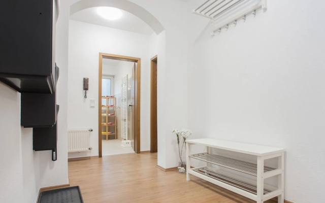 Charming Apartment in Altastenberg with Private Terrace