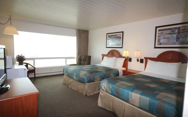 Seashore Inn on the Beach