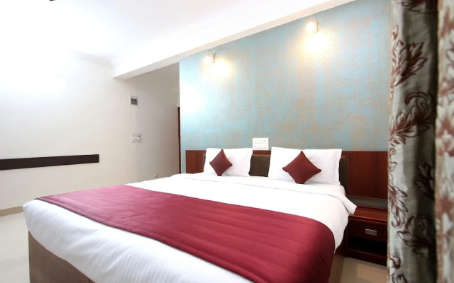 OYO 9959 Hotel Varcity Ruby