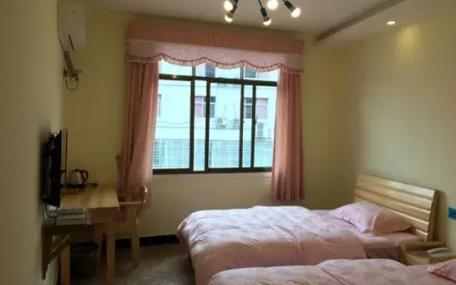 Zhangjiajie Potato Inn Baofeng Branch