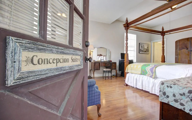 Inn on the Riverwalk