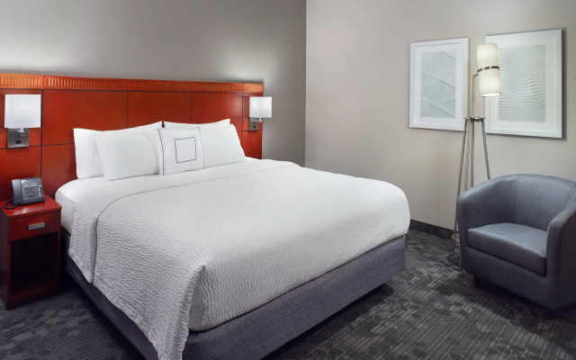 Courtyard by Marriott Greensboro