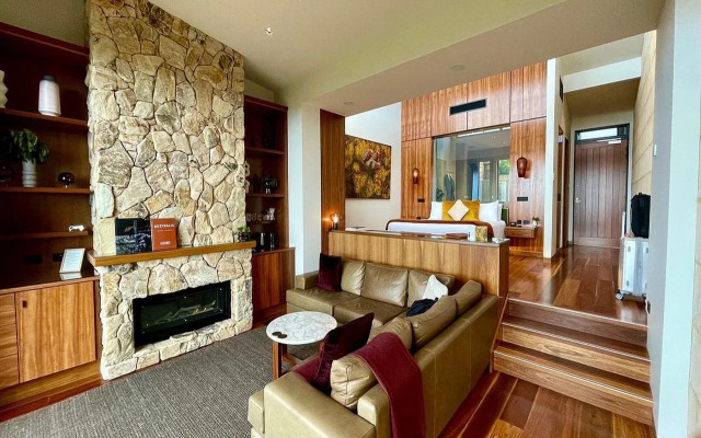 Sequoia Lodge - Adults Only