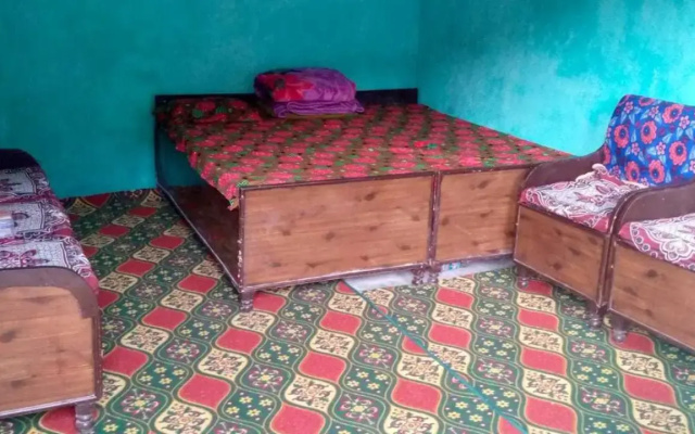 POP 92374 Sanjana Homestay