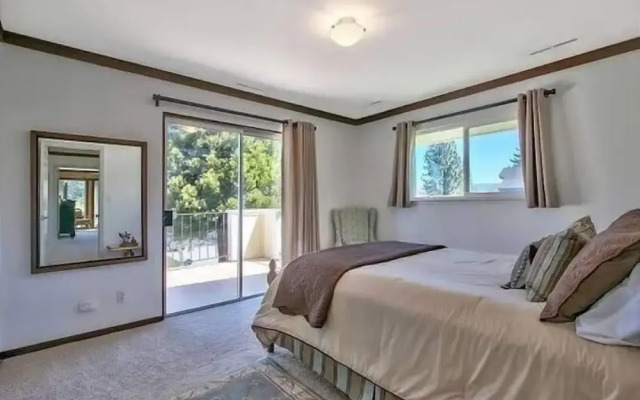 2148 Inverness Drive 3 Bedroom Home
