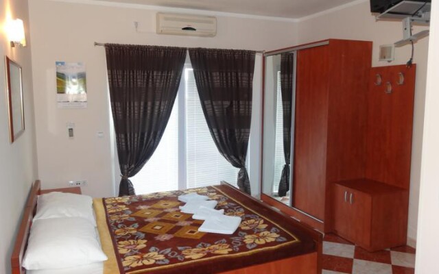 Отель D&D Apartments Tivat Черногория, Тиват - отзывы, цены и фото номеров - забронировать отель D&D Apartments Tivat онлайн