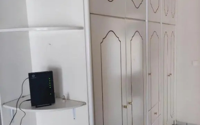 GCM 1 ROOMS kentro k parking