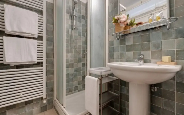 Via Santo Stefano Secret Garden Apartment