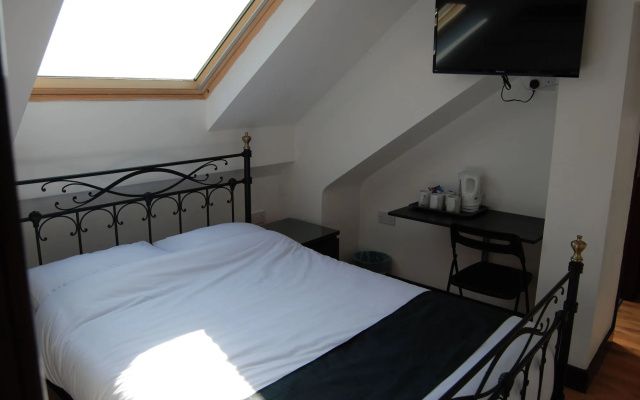 Cornmill Hotel
