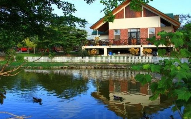 Migrant Fly Hostel