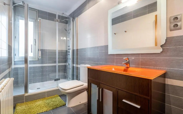 Hauzify I Apartament Sant Roc