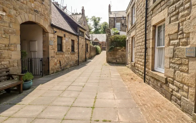 Aln Cottage