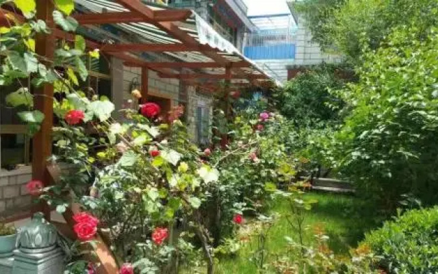 Yanlai Guesthouse