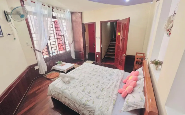 Canary Homestay
