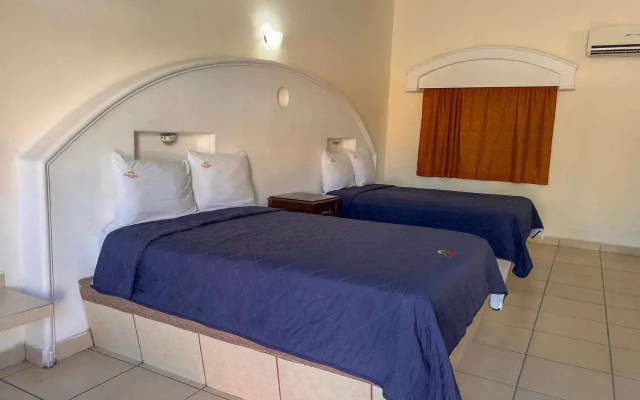 Hotel Oasis
