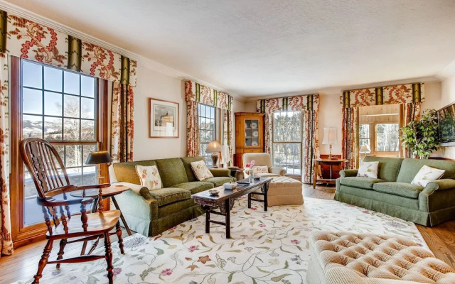 County Road Home 1761
