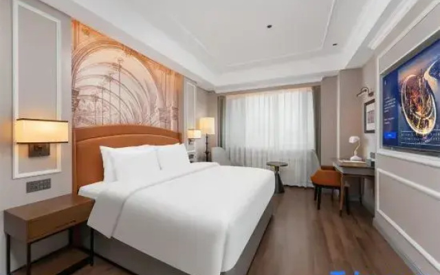 Vienna Classic Hotel (Zhongsujin Street Store, Manzhouli)