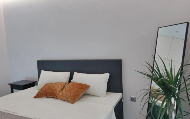 Luxury studios with KING-SIZE bed