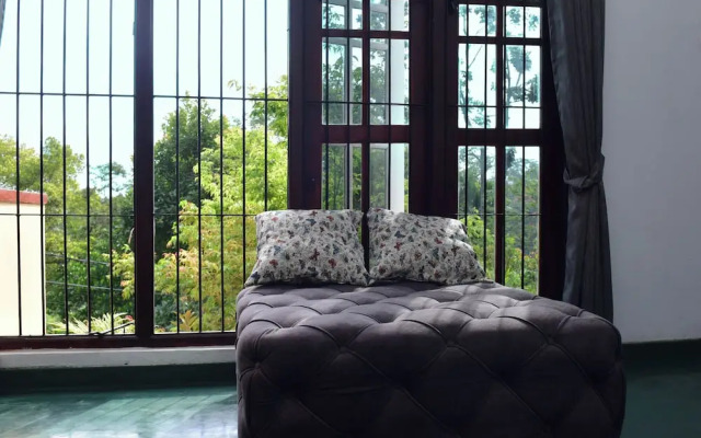 Thimira Mist - Mountain-View Home