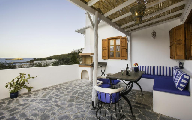 Lindos Seaside Villa