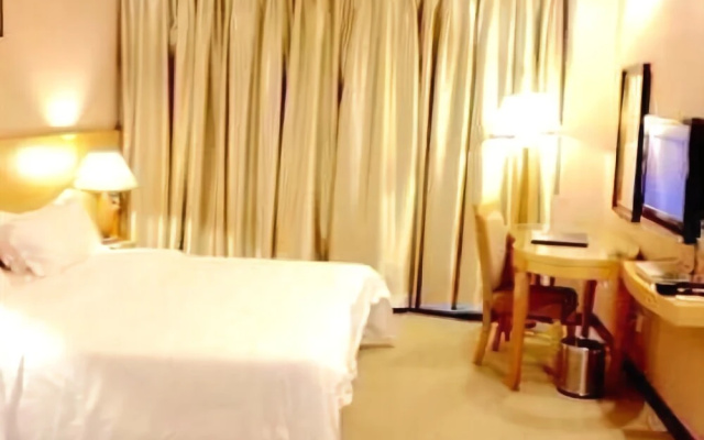 Intercontinental Business Hotel (Zhanjiang City Plaza Affiliated Hospital store)