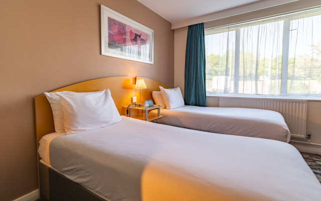 Holiday Inn Ashford North A20 by IHG