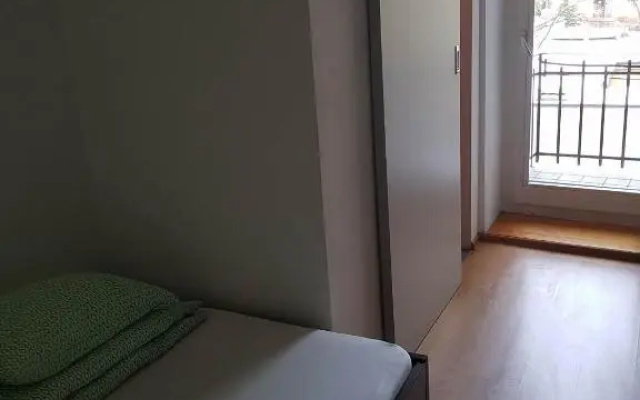 Lux Hostel