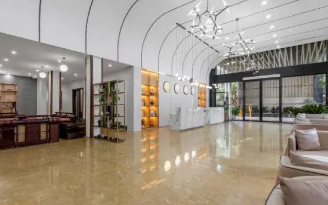 Fairyland Hotel (Beihai Old Street)