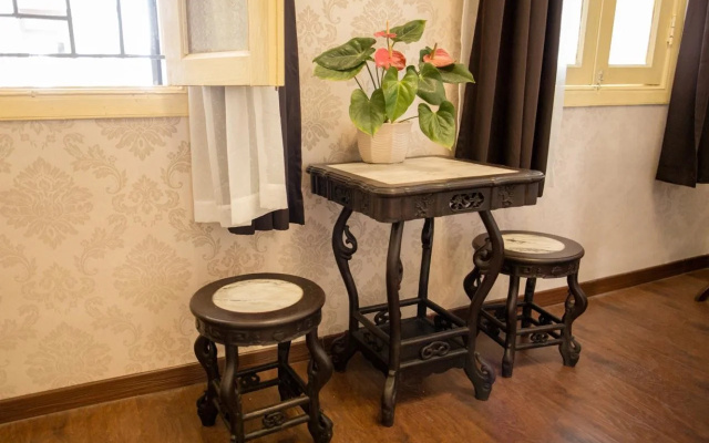 Yangshan Zunfu Hotel(鼓浪屿阳山尊府)