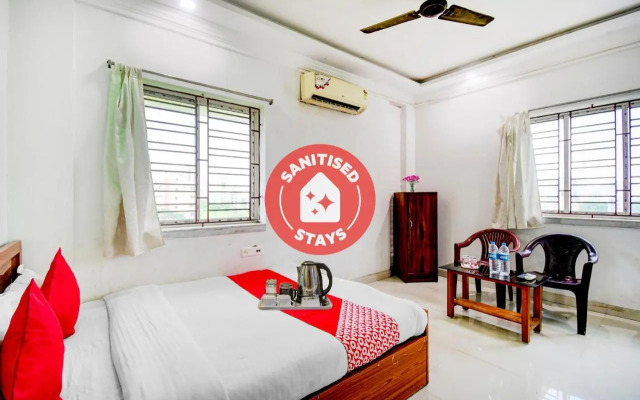 Oyo 93057 Swastik Guest House