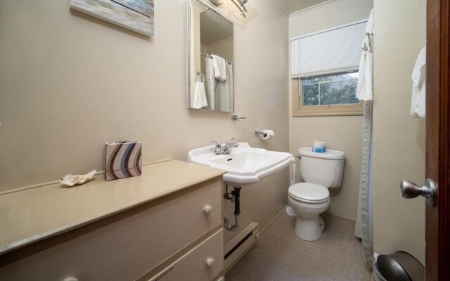 Barefoot Bungalow