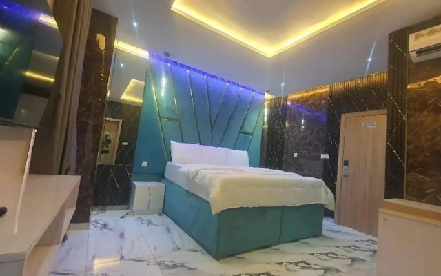 Ehi Grand Hotel