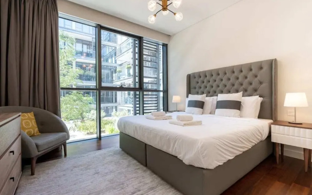 Gorgeous Apt in Citywalk, HubZero Pool View by GuestReady