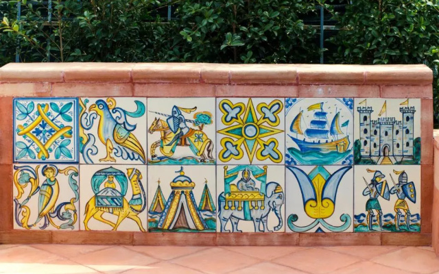 Mediterranean Charm