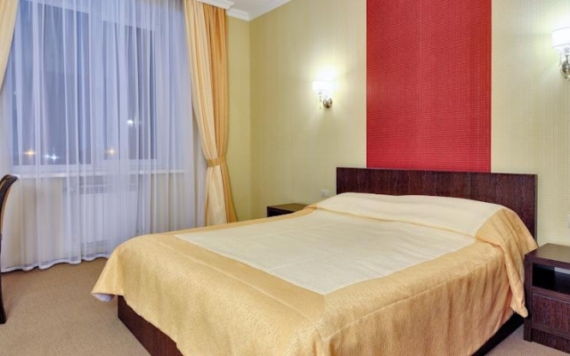Гостиница Gray Hotel & Restaurant в Брянске отзывы, цены и фото номеров - забронировать гостиницу Gray Hotel & Restaurant онлайн Брянск комната для гостей