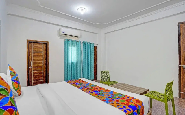 Fabhotel Casa Residency