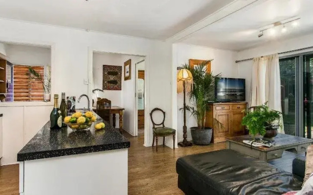 Jaspers Apartments