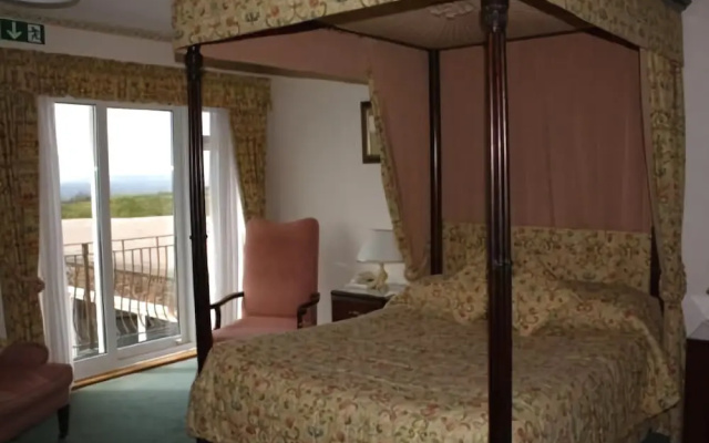 Lantern Lodge Hotel