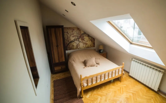 Boem Apartment with Huge Terrace