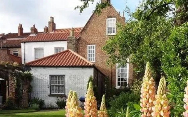 Bestworth House
