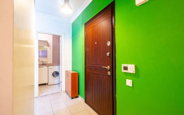 Central and Cozy Flat in Sisli