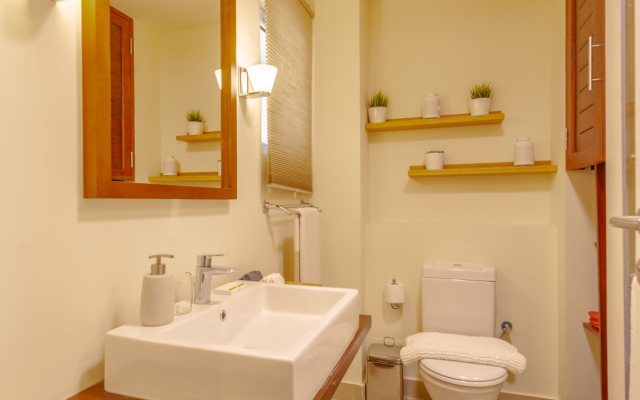 VESTA - Luxury APT - 2BR - Veranda