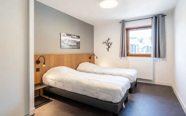 Chalet Apartment in Auris-en-oisans Alps